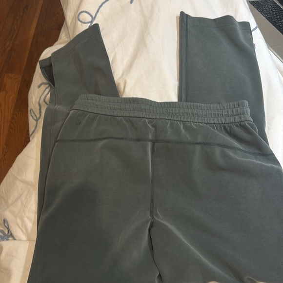 softstream split hem pant - Picture 3 of 3